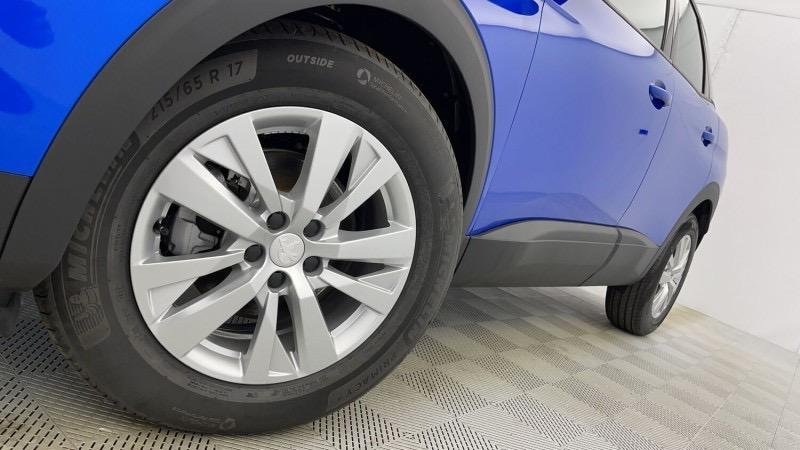PEUGEOT 3008 III 1.2 Puretech 130ch Active Pack EAT8 Bleuvertigo – Image 6