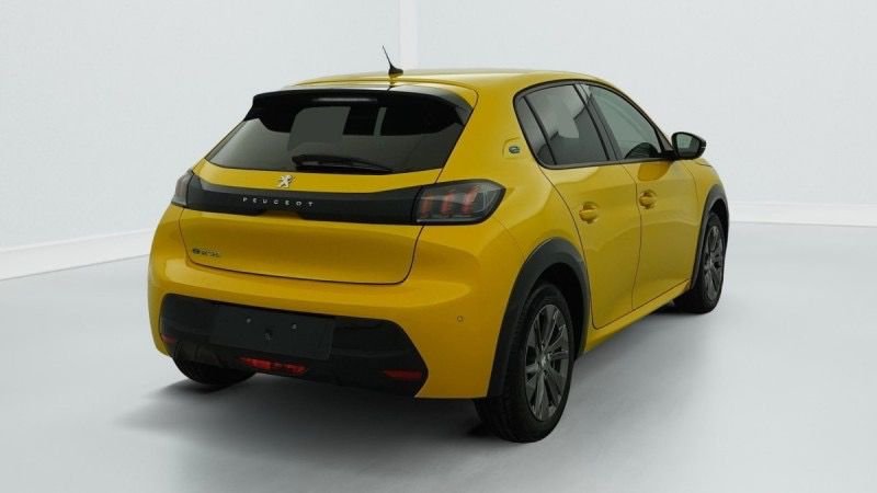 PEUGEOT 208 50 KWH 136CH ALLURE Jaune Faro – Image 4