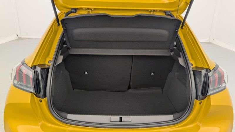 PEUGEOT 208 50 KWH 136CH ALLURE Jaune Faro – Image 7