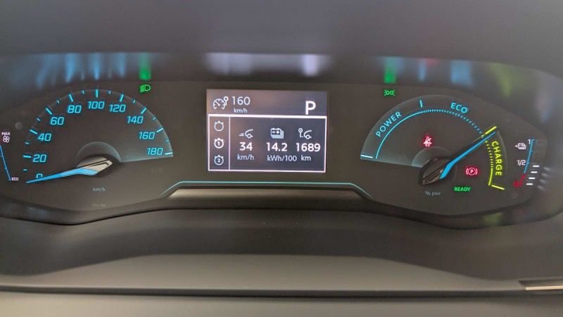 PEUGEOT 208 50 KWH 136CH ALLURE Jaune Faro – Image 13