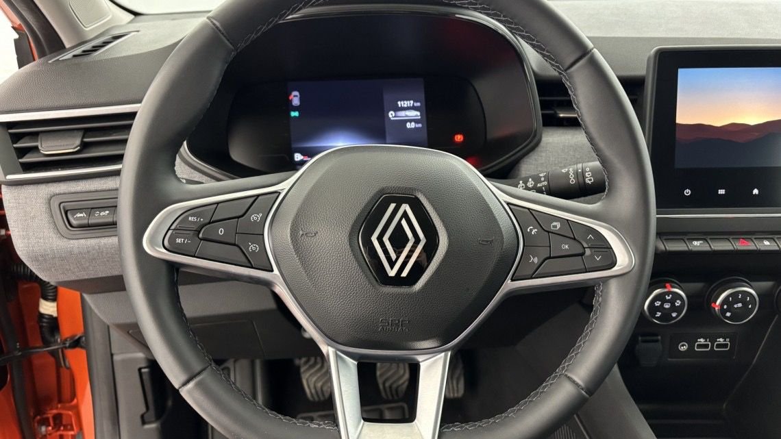 RENAULT Clio Clio SCe 65 Evolution 5p Orange – Image 16