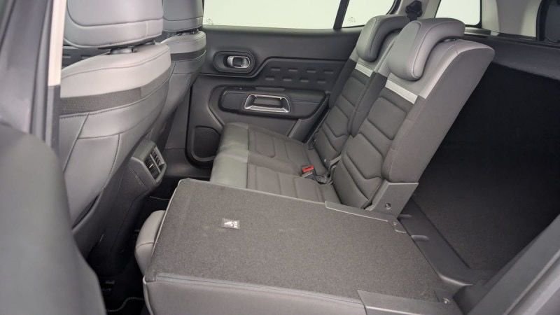 CITROEN C5 Aircross PureTech 130 S S BVM6 C-Series Gris Platinium / Toit Noir – Image 16