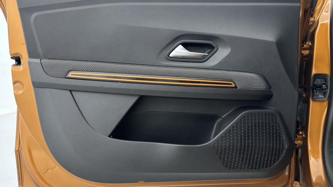 DACIA Sandero ECO-G 100 Stepway Confort 5p Orange – Image 15