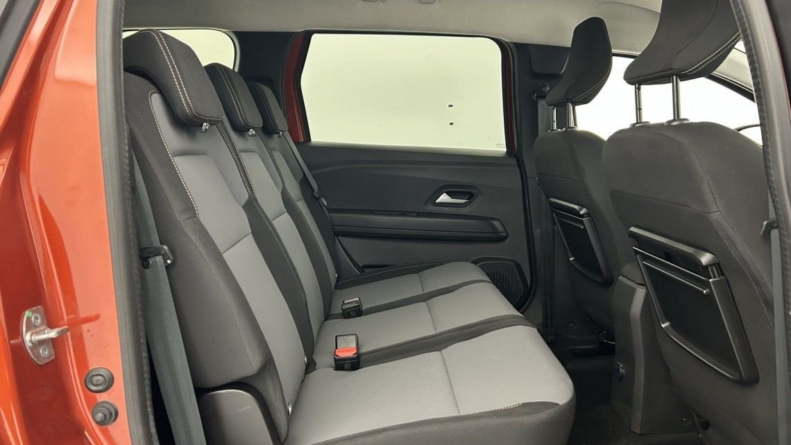 DACIA Jogger 1.6 hybrid 140ch Extreme 5 places - Garantie 08/2029 Brun Terracota métallisé – Image 16