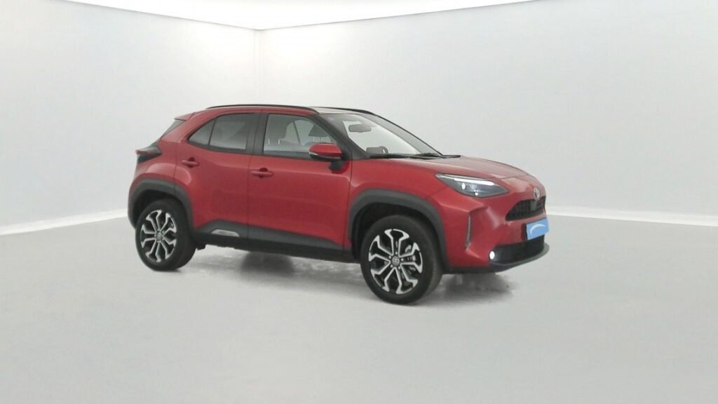 TOYOTA Yaris Cross 116h 2WD Design 5p Rouge