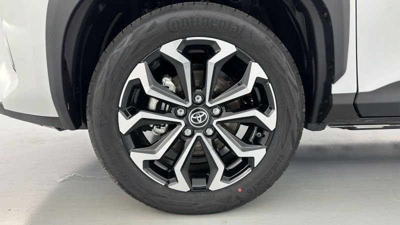 TOYOTA Yaris Cross Yaris cross 1.5 Hybride 130h Design e-CVT Blanc lunaire nacré – Image 6