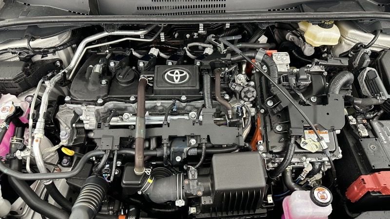 TOYOTA Corolla Touring Spt Corolla touring sports X 1.8 Hybrid 140ch Design (Team Player) Shimmeringsilver – Image 7