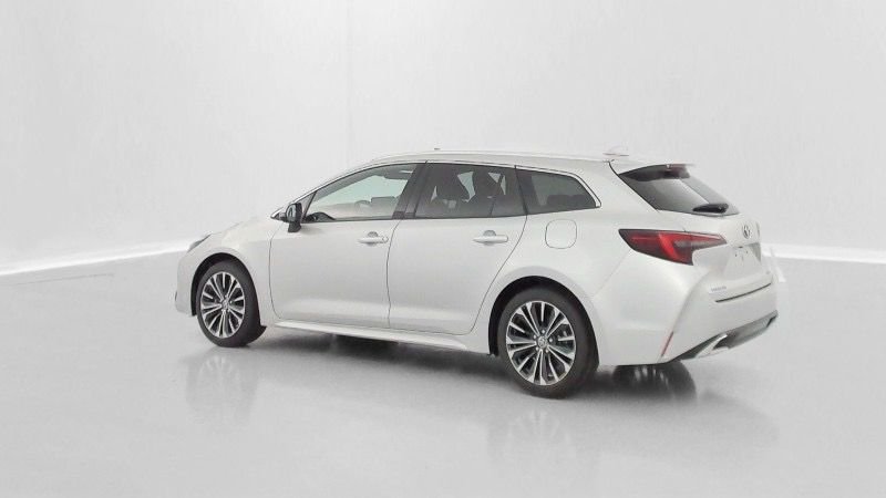 TOYOTA Corolla Touring Spt Corolla touring sports X 1.8 Hybrid 140ch Design (Team Player) Shimmeringsilver – Image 5