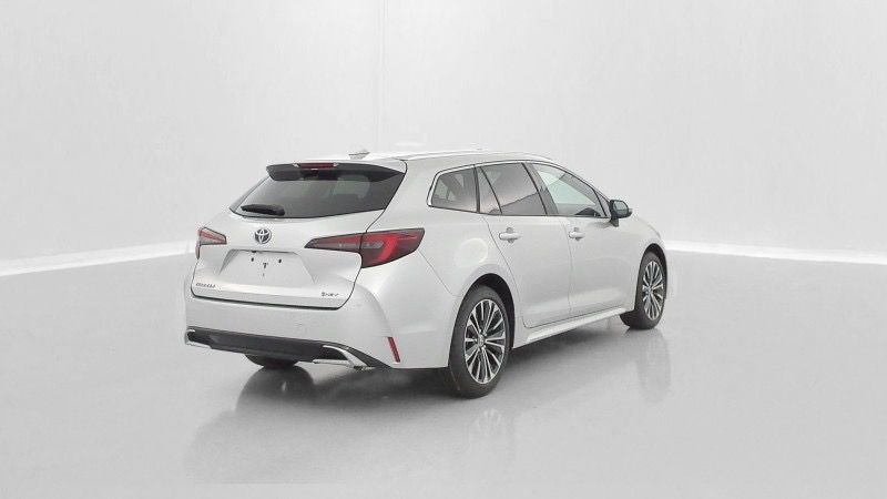 TOYOTA Corolla Touring Spt Corolla touring sports X 1.8 Hybrid 140ch Design (Team Player) Shimmeringsilver – Image 3