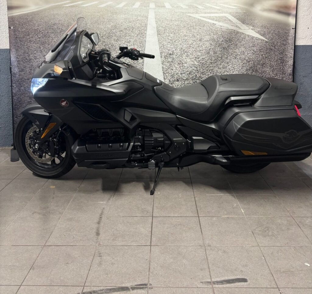 HONDA GOLDWING BAGGER