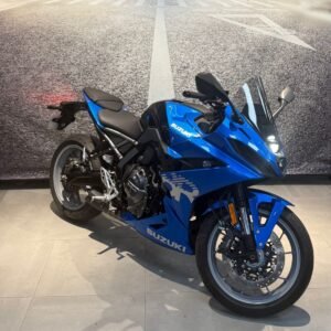 SUZUKI GSX-8R