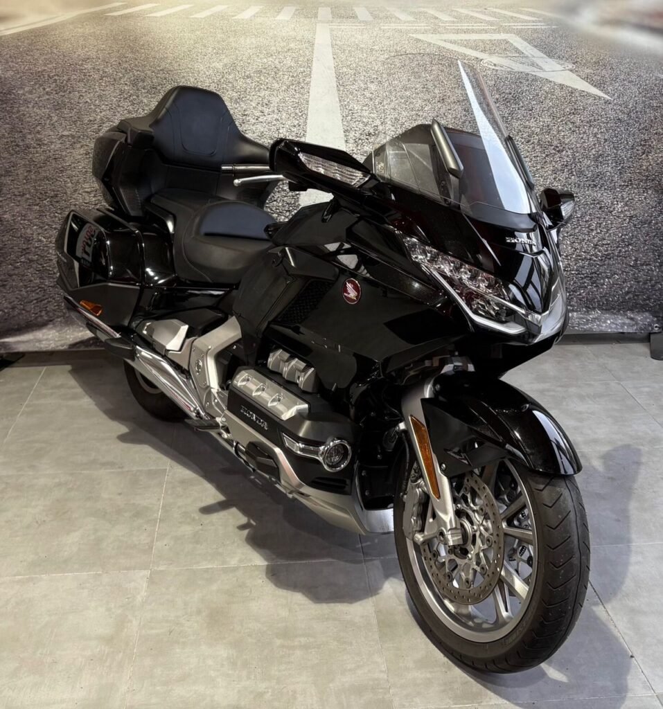 HONDA GOLDWING 1800 TOURING